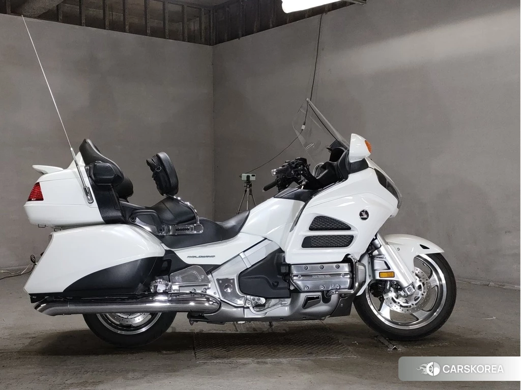 Проданный Honda GL1800 2012 из Японии, фото 2