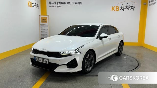 Kia K5 3rd generation 2022 Белый из Кореи