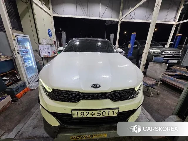 Kia K5 3rd generation 2019 Белый из Кореи
