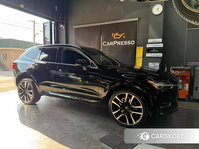 Volvo XC60 second Generation 2018 Черный из Кореи