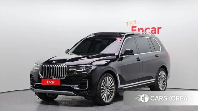 BMW X7 (G07) 2021 Черный из Кореи