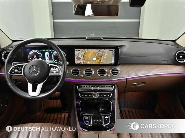 Mercedes-Benz E-Class W213 2019 Серый из Кореи