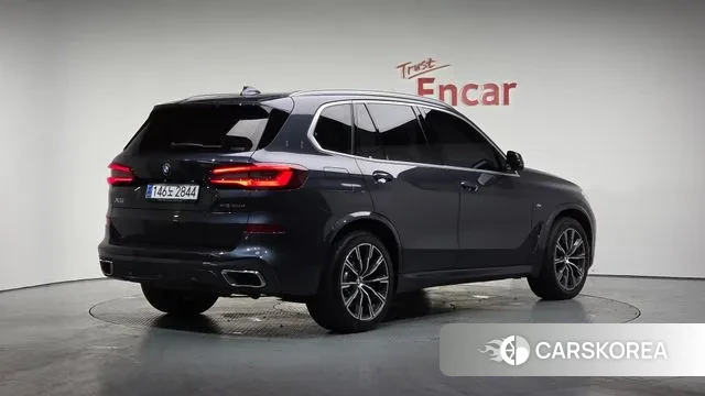 BMW X5 (G05) 2020 Серый из Кореи