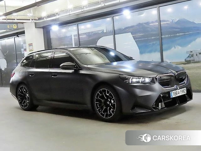 BMW M5 (G90) 2025 Серый из Кореи
