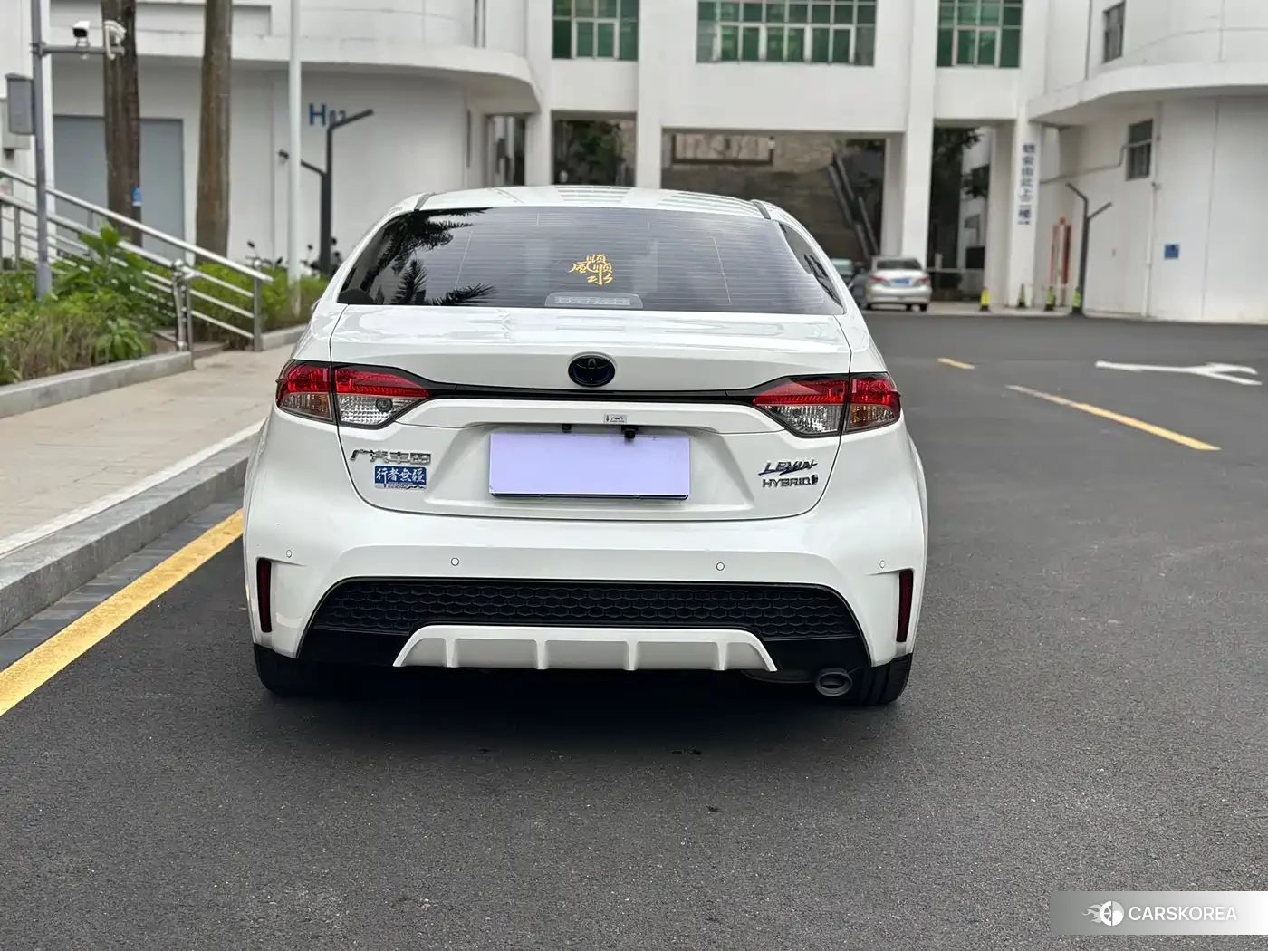 Toyota Levin 2023 Белый из Китая, фото 3