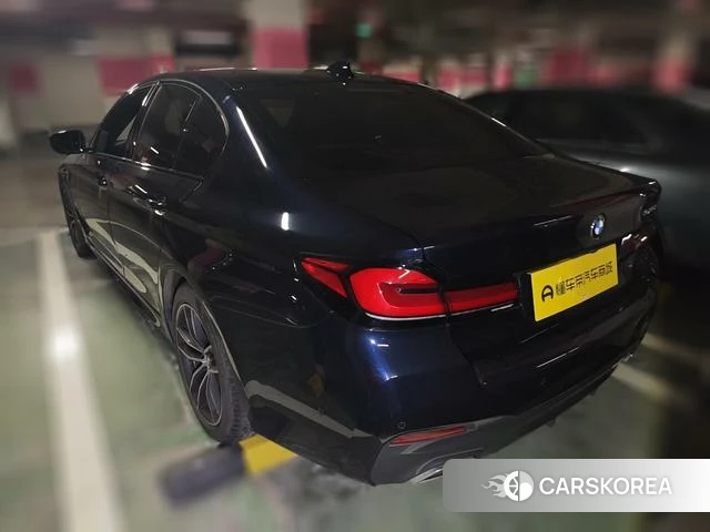 BMW 5 series (imported) 2021 Черный из Китая