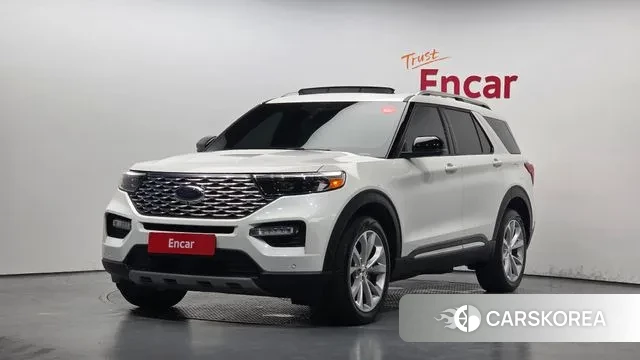 Ford Explorer 6th Generation 2022 Белый из Кореи