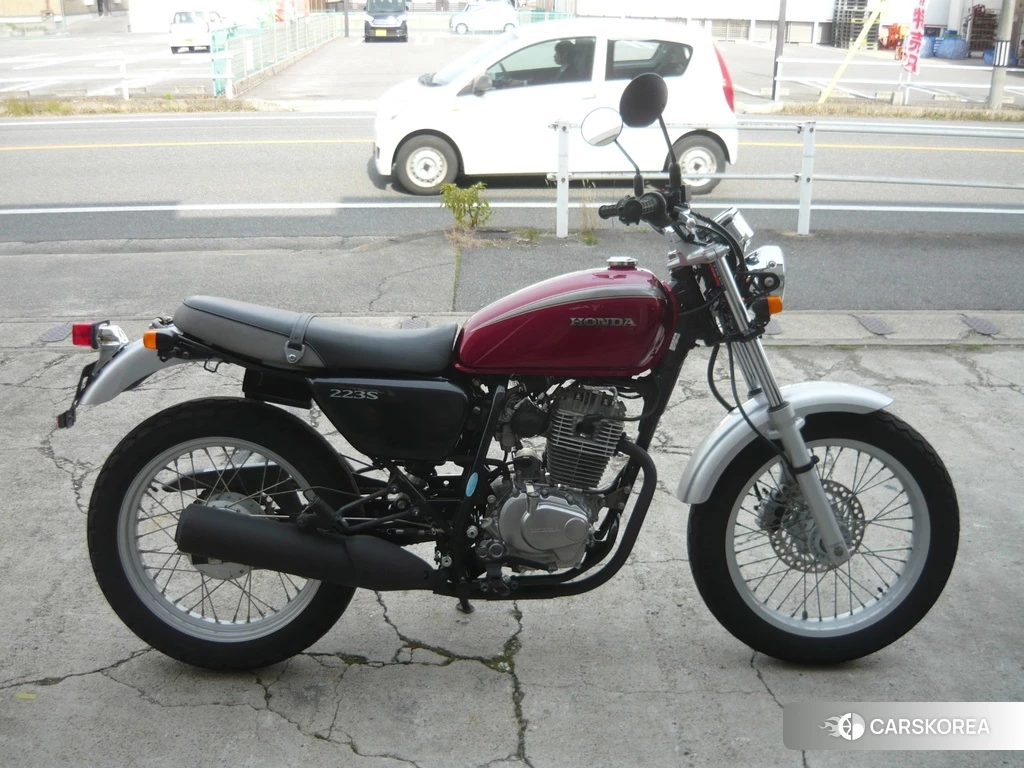 Проданный Honda CB223S 2011 из Японии, фото 2