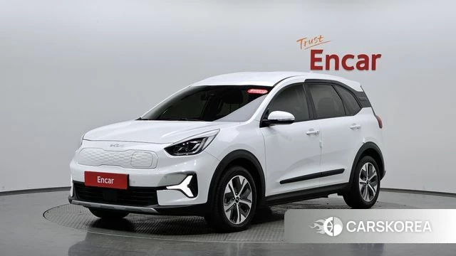 Kia Niro Plus 2022 Белый из Кореи