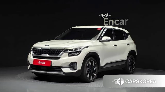 Kia Seltos 2021 Белый из Кореи