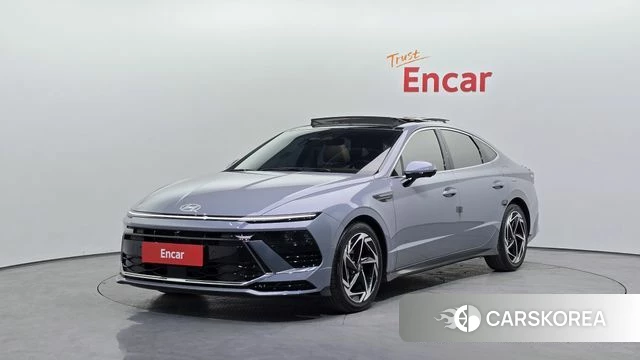 Hyundai Sonata D Edge (DN8) 2024 Светло-серебряный цвет из Кореи