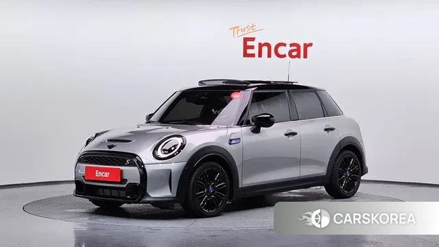 Mini Cooper S 2024 Серебристо-серый из Кореи