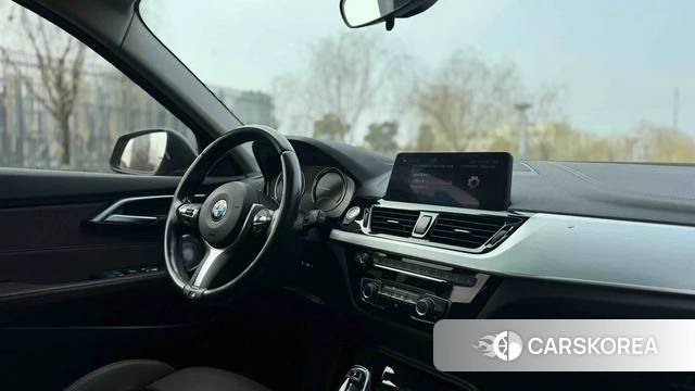 BMW 1 series 2021 Красный из Китая