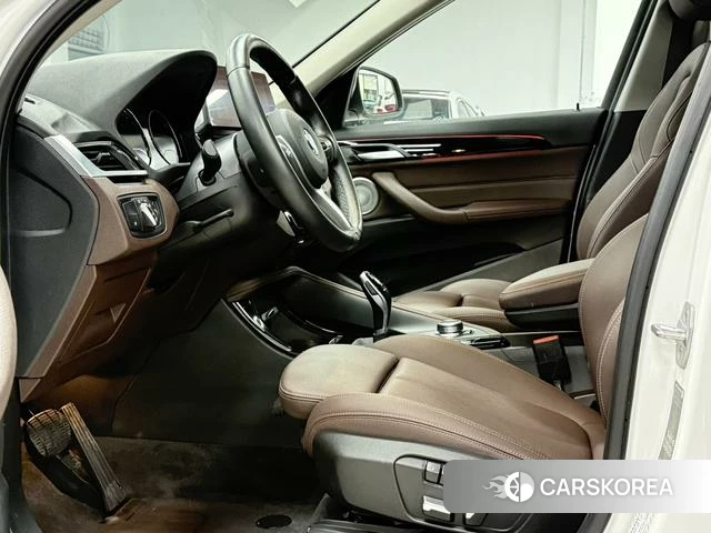 BMW X1 2021 Белый из Китая