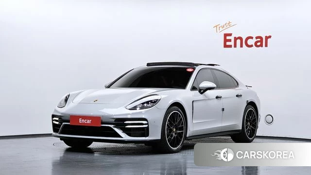 Porsche Panamera (971) 2021 Серебристо-серый из Кореи