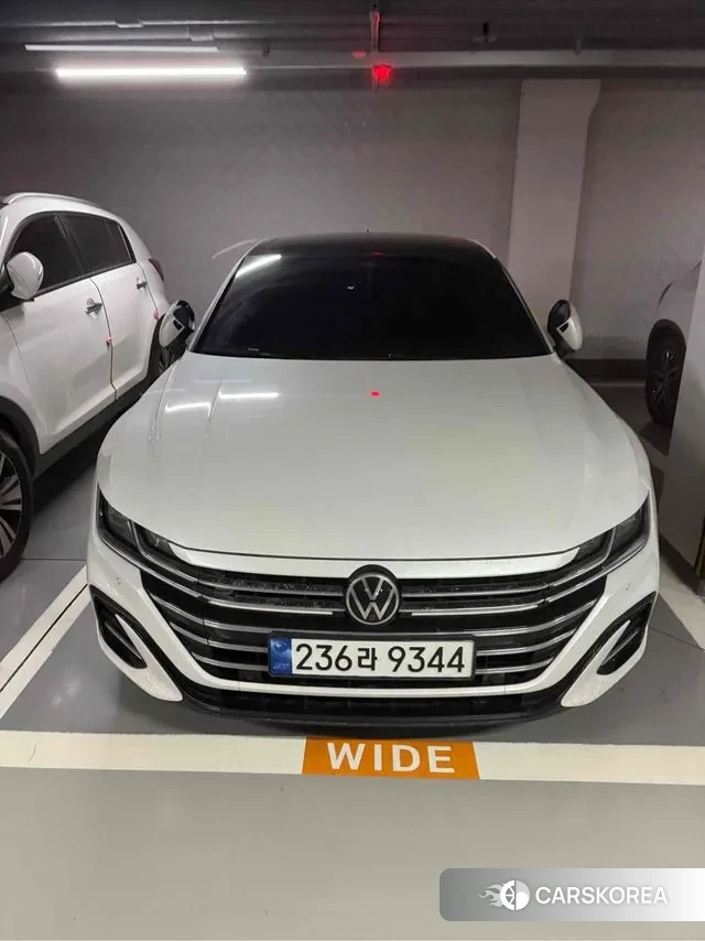 Volkswagen Arteon 2022 Белый из Кореи