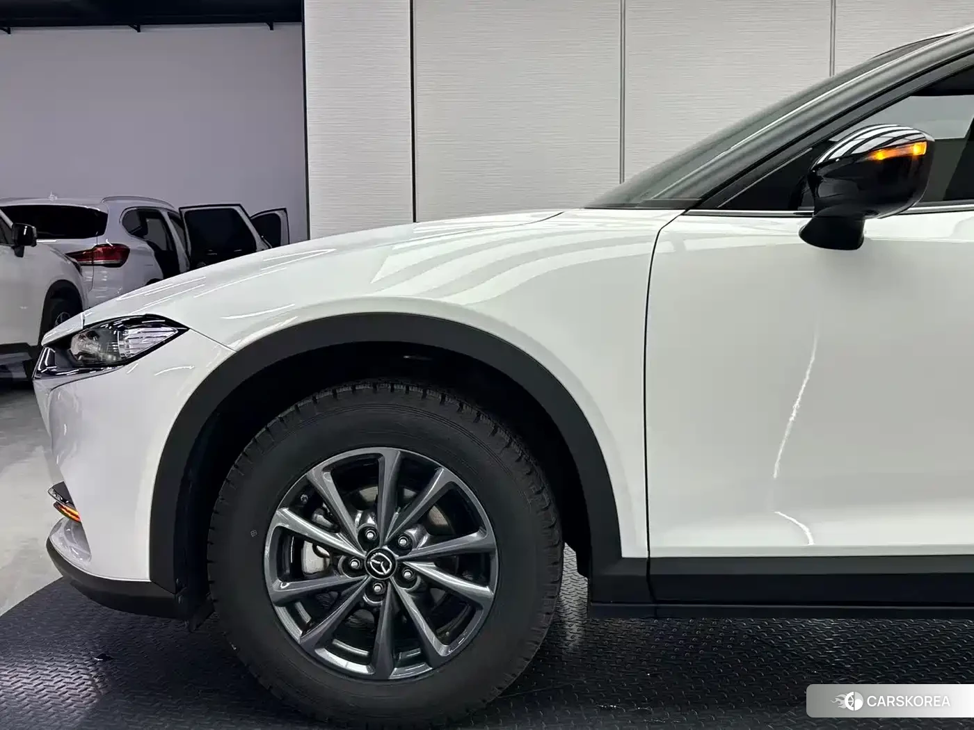 Mazda CX-4 2023 Белый из Китая