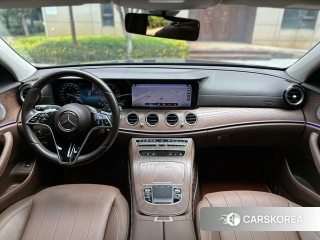 Mercedes-Benz E-class 2023 Черный из Китая