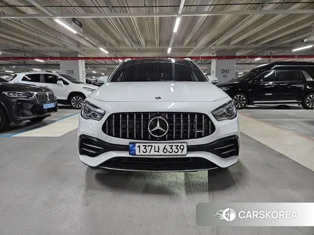 Mercedes-Benz GLA - Class H247 2023 Белый из Кореи