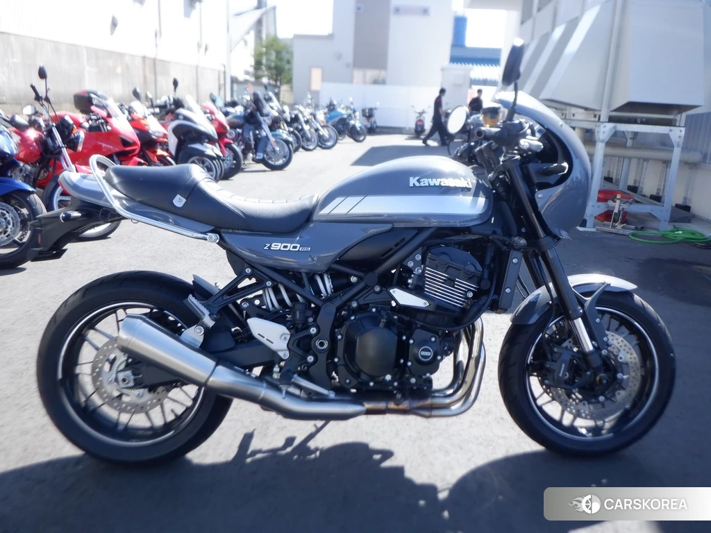 Проданный Kawasaki Z900RS CAFE 2019 из Японии