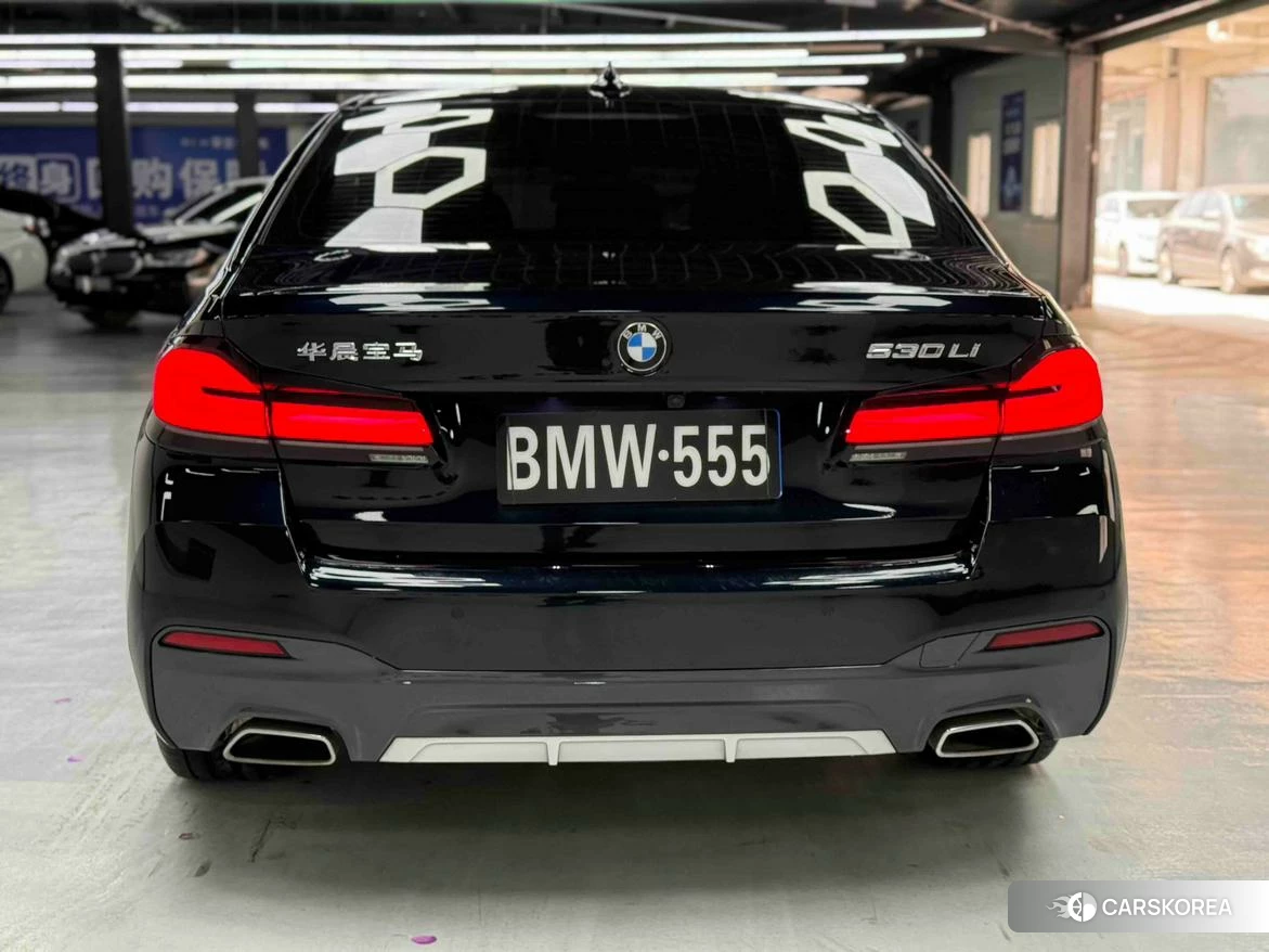 BMW 5 series 2021 Черный из Китая