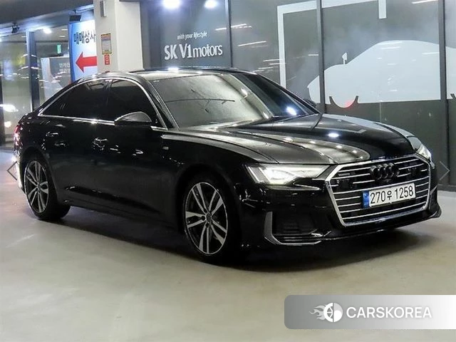 Audi A6 (C8) 2020 Черный двухцветный из Кореи