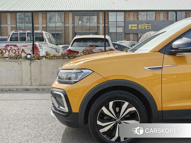 Volkswagen Tu Kai 2021 Шампань из Китая