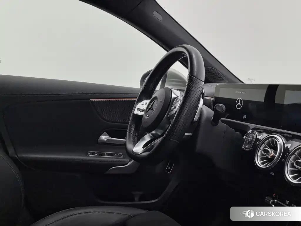 Mercedes-Benz A-Class 2020 Silver/gray из Китая, фото 2