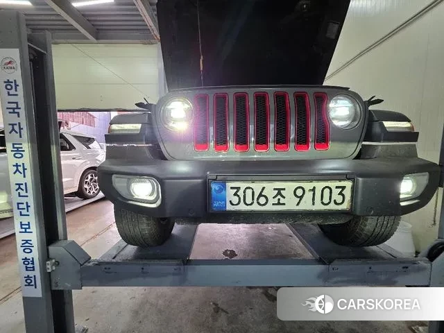 Jeep Wrangler (JL) 2021 Серый из Кореи