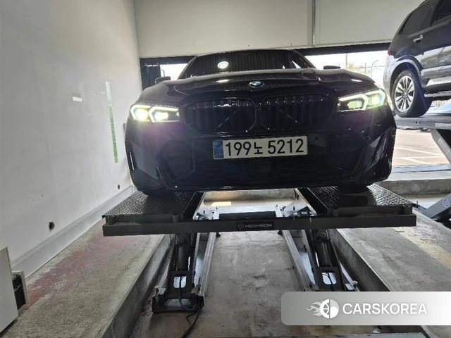 BMW 3 Series (G20) 2023 Черный из Кореи