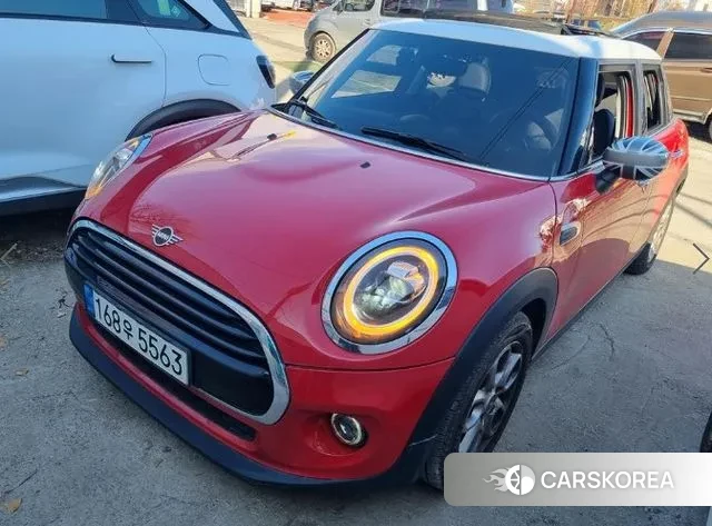 Mini Cooper 2021 Красный из Кореи