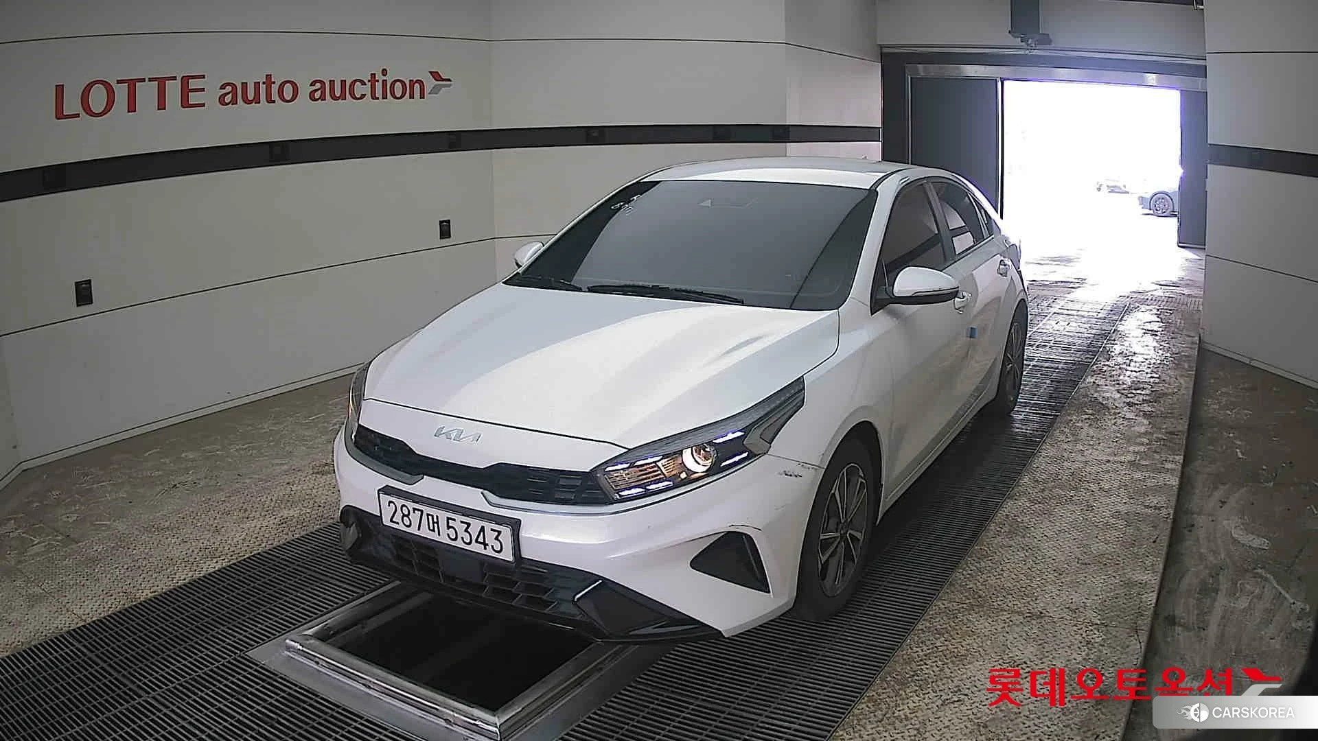 Kia K3 2022 Белый из Кореи