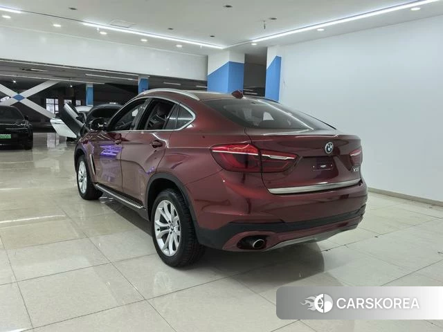 BMW X6 2018 Красный из Китая