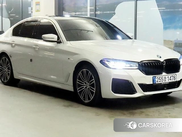 BMW 5 Series (G30) 2020 Белый из Кореи