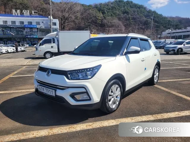 Ssangyong Tivoli Armor 2019 Белый из Кореи
