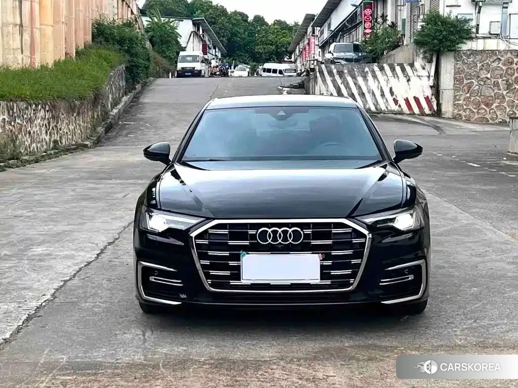 Audi A6L 2024 Черный из Китая
