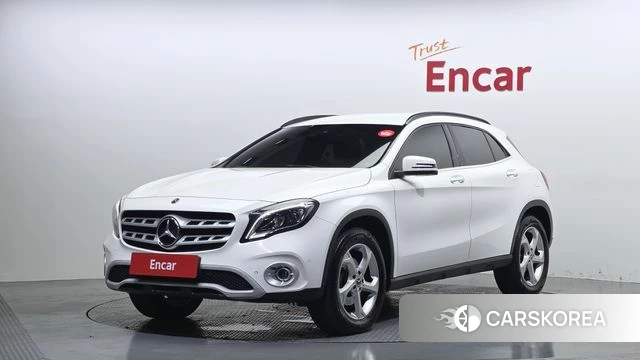 Mercedes-Benz GLA-Class X156 2019 Белый из Кореи