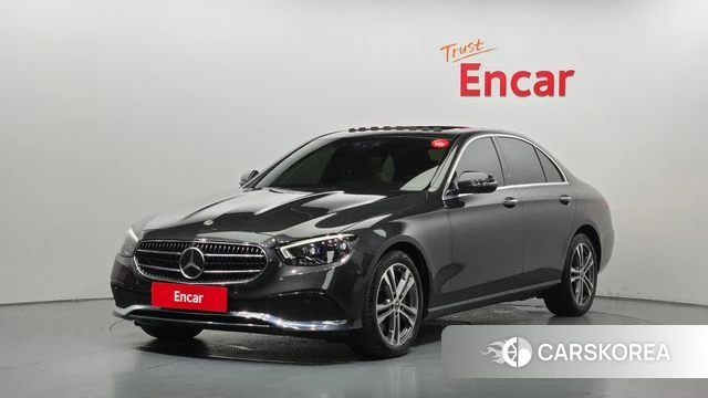 Mercedes-Benz E-Class W213 2021 Серый из Кореи