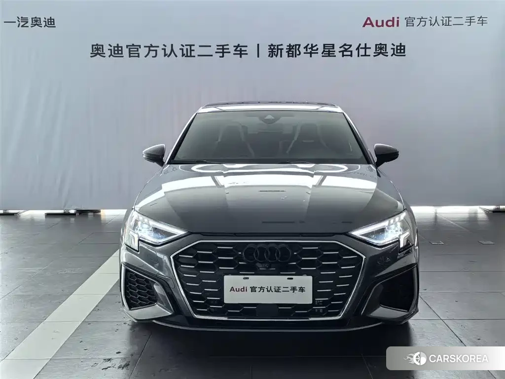 Audi A3 2024 Silver/gray из Китая