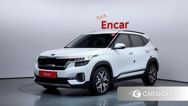 Kia Seltos 2021 Белый из Кореи