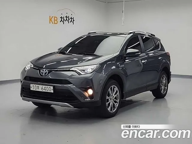 Toyota RAV4 2018 Серый из Кореи