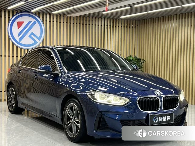 BMW 1 series 2022 Синий из Китая
