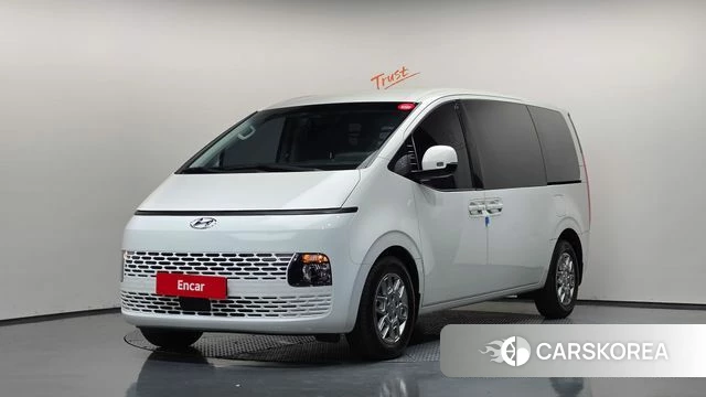 Hyundai Staria 2023 Белый из Кореи