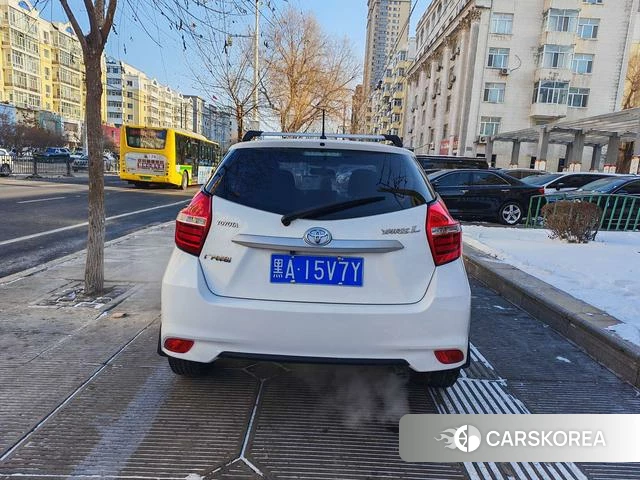 Toyota YARIS L Zhixuan 2018 Белый из Китая