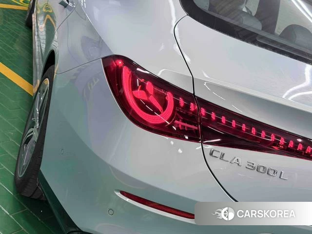 Mercedes-Benz CLA EV 2025 Серебристо-серый из Китая