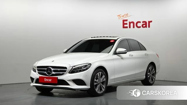 Mercedes-Benz C-Class W205 2021 Белый из Кореи