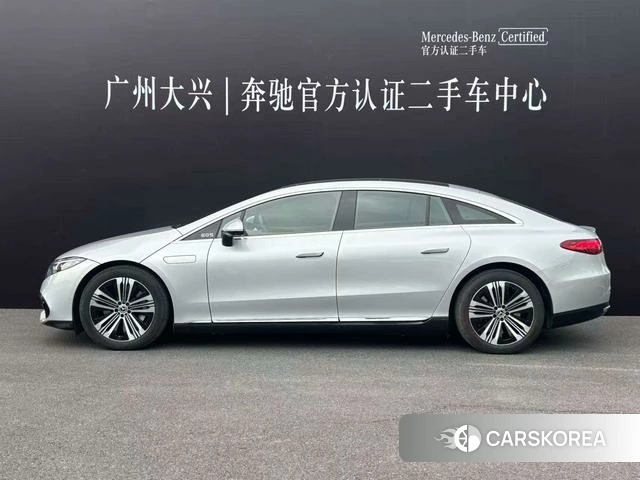 Mercedes-Benz EQS 2024 Серебристо-серый из Китая