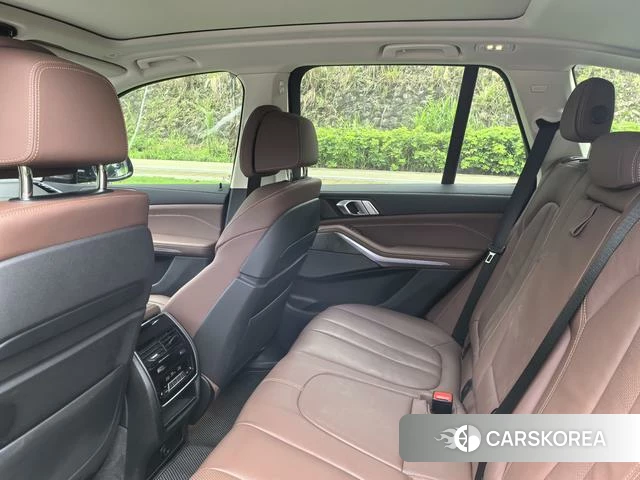 BMW X5 (imported) 2021 Темно-серый из Китая