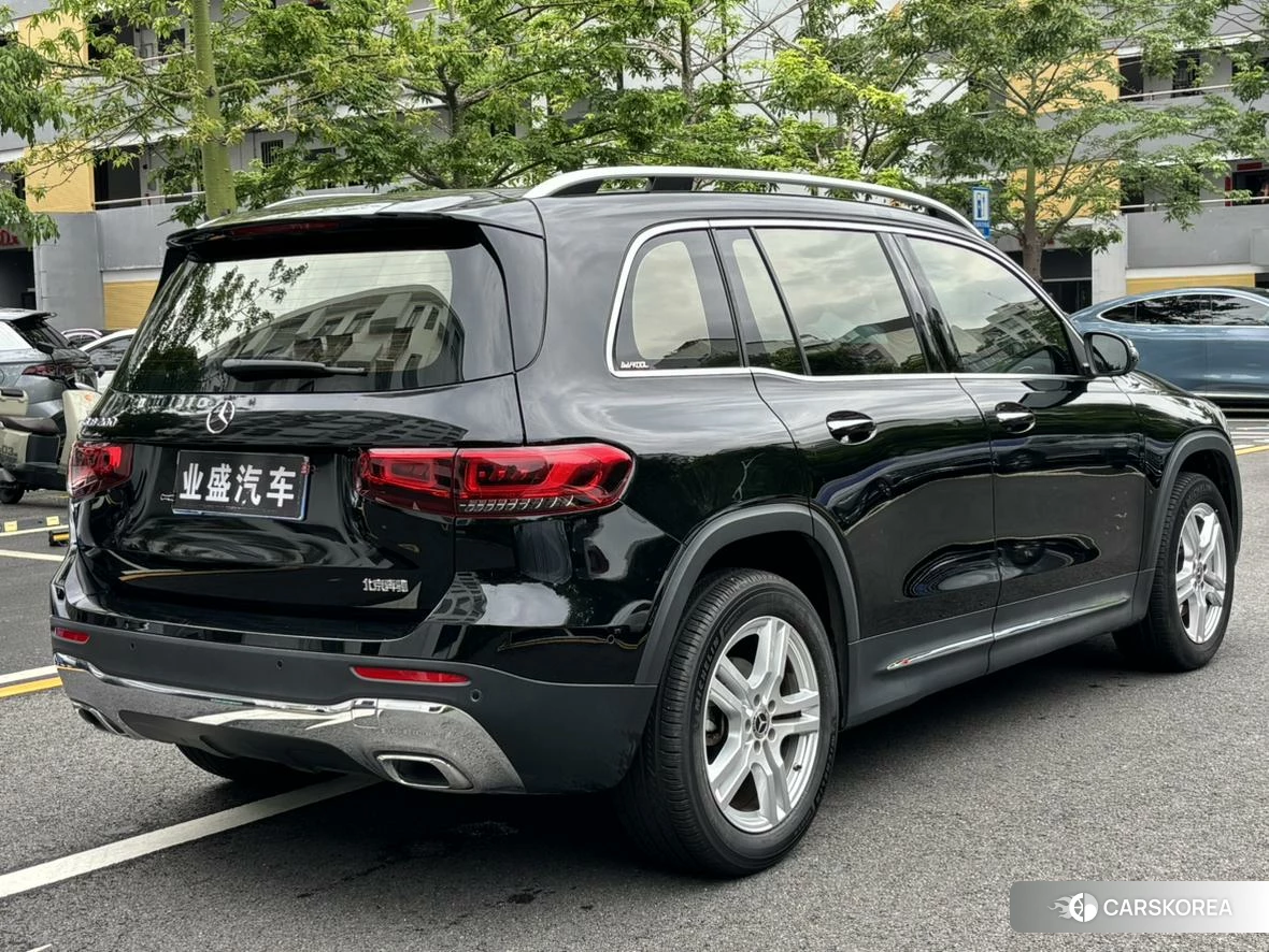 Mercedes-Benz GLB 2021 Черный из Китая