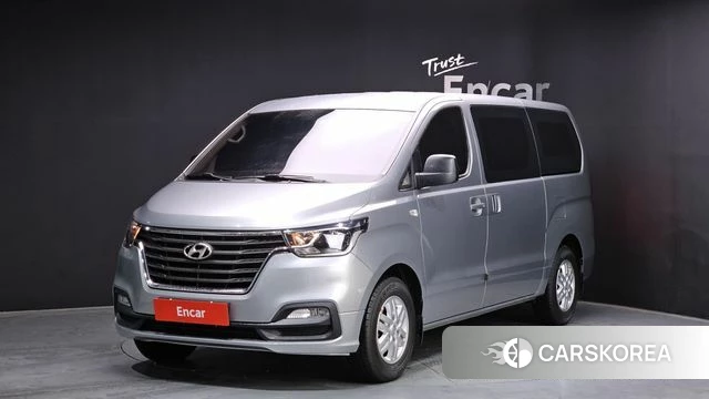 Hyundai The New Grand Starex 2018 Серебристо-серый из Кореи